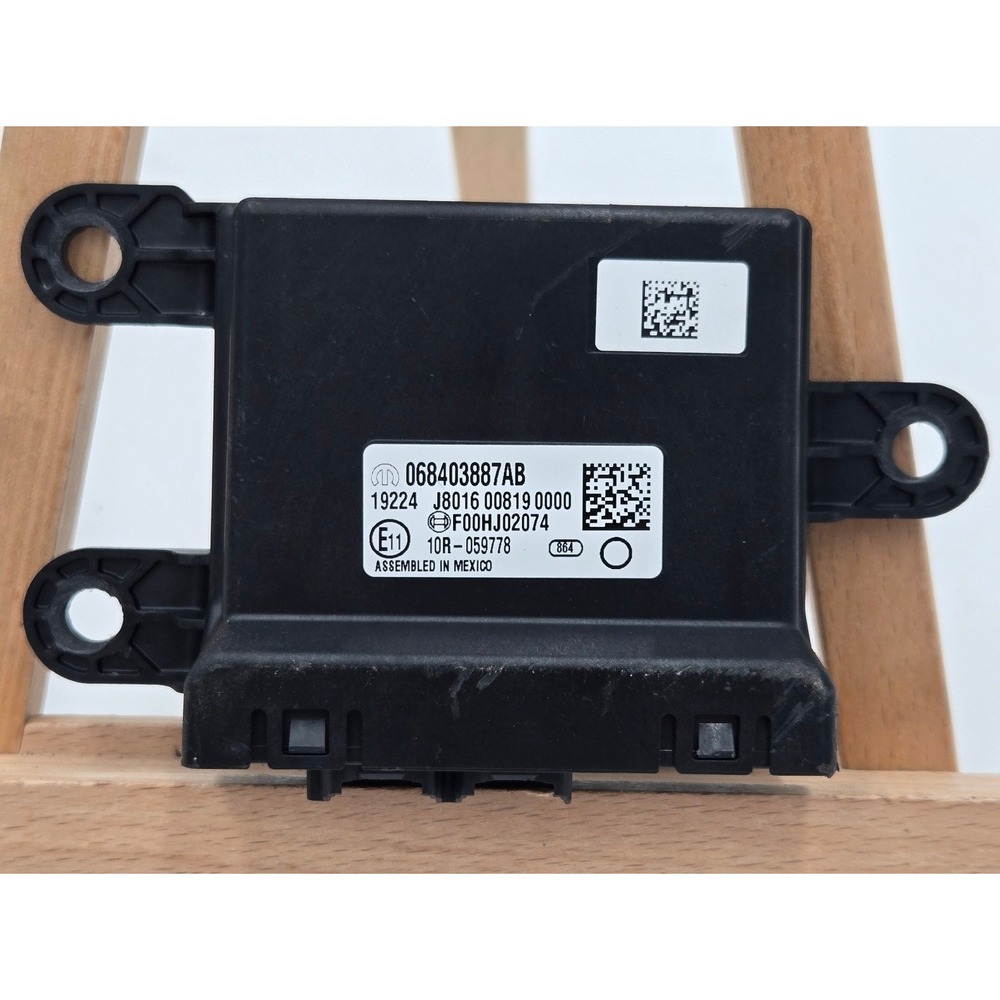 2019-2023 Ram 1500 Park Assist Control Module OEM Mopar 068403887AB Parking Aid